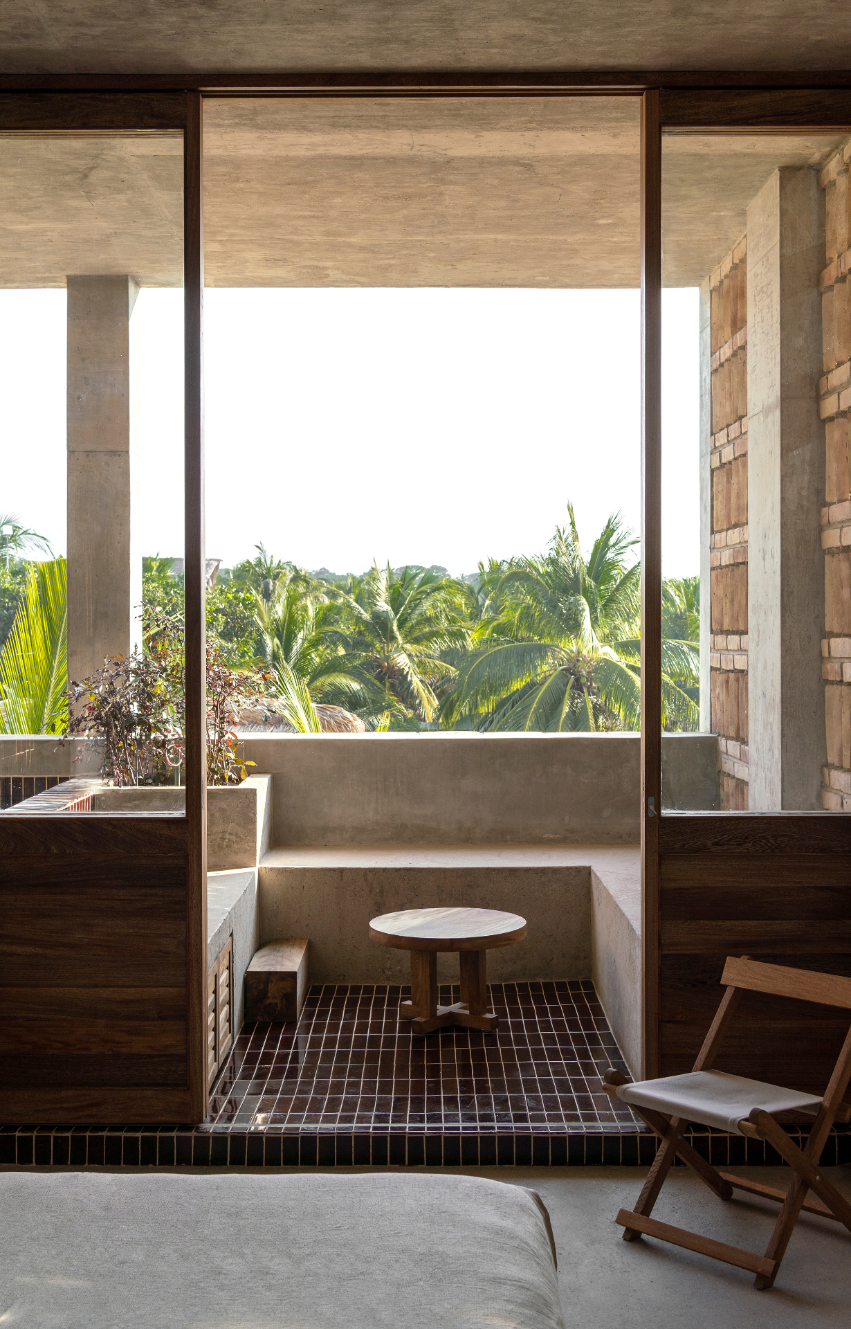 HOTEL HUMANO